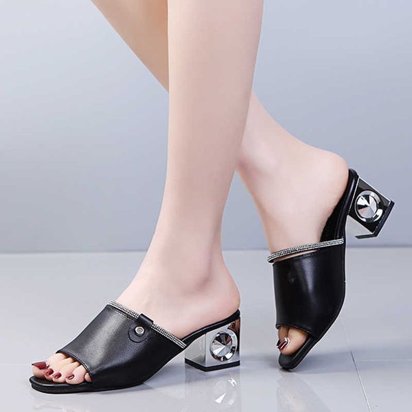 rimocy pu leather med heel slippers women summer fashion crystal peep toe square heels slides woman outdoor casual shoes sandals 210528, Black
rimocy pu leather med heel slippers women summer fashion crystal peep toe square heels slides woman outdoor casual shoes sandals 210528, Black