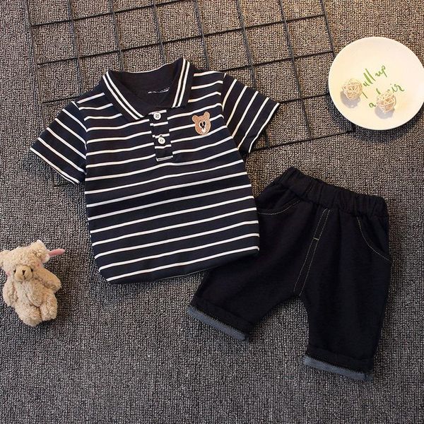 clothing sets baby boys set di vestiti abiti per bambini estivi stripe t-shirt a maniche corte + pantaloncini tuta sportiva abbigliamento, White
clothing sets baby boys set di vestiti abiti per bambini estivi stripe t-shirt a maniche corte + pantaloncini tuta sportiva abbigliamento, White