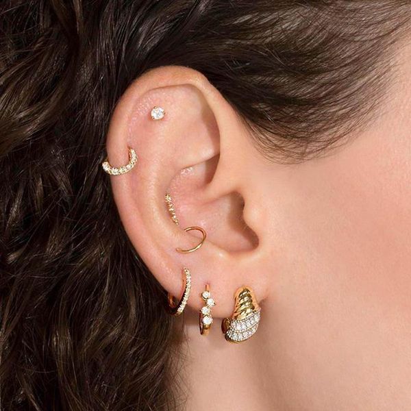 hoop & huggie micro pave clear cz twist huggies minimal delicate geometric wrap round circle simple fashion women gold color earring, Golden;silver
hoop & huggie micro pave clear cz twist huggies minimal delicate geometric wrap round circle simple fashion women gold color earring, Golden;silver