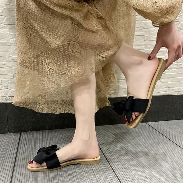 slippers woman flat shoes 2021 summer sandals transparent open toe jelly women casual bow clear slides, Black
slippers woman flat shoes 2021 summer sandals transparent open toe jelly women casual bow clear slides, Black
