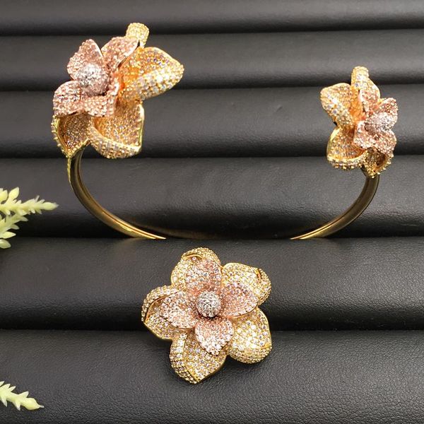 earrings & necklace lanyika fashion jewelry romantic exaggerated petunia micro plated party bangle with ring banquet daily gift, Silver
earrings & necklace lanyika fashion jewelry romantic exaggerated petunia micro plated party bangle with ring banquet daily gift, Silver