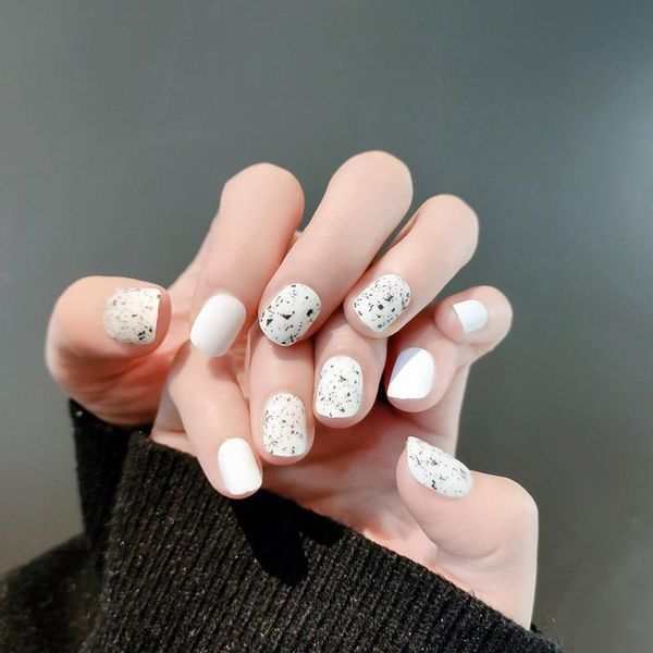 false nails 24pcs white quail egg fashionable frosted short manicure patch dw, Red;gold
false nails 24pcs white quail egg fashionable frosted short manicure patch dw, Red;gold
