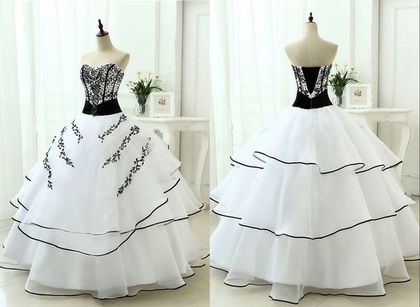 fashion gothic black and white wedding dress bridal gown strapless beaded embroidered organza ruffled layers long corset back rustic recepti
fashion gothic black and white wedding dress bridal gown strapless beaded embroidered organza ruffled layers long corset back rustic recepti