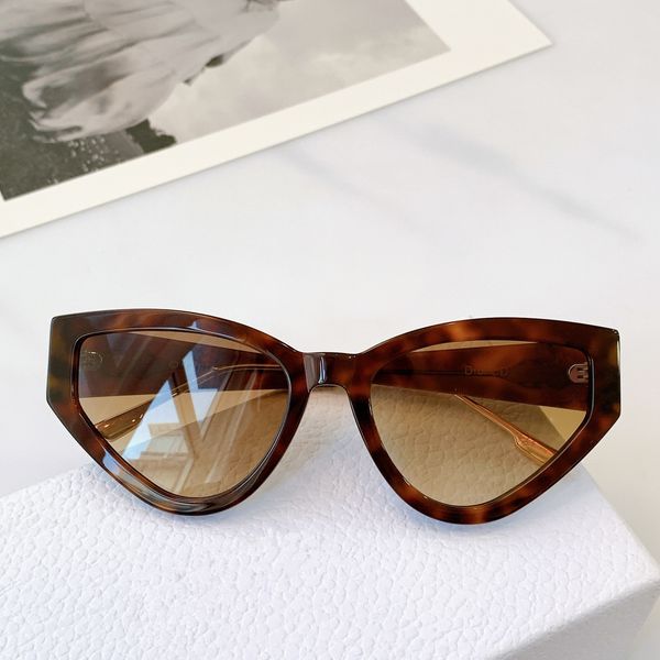 2021 new fashion temperament star matching sunglasses high-end material glasses anti-radiation lady sunglasses 22k electroplating mirror leg, White;black
2021 new fashion temperament star matching sunglasses high-end material glasses anti-radiation lady sunglasses 22k electroplating mirror leg, White;black