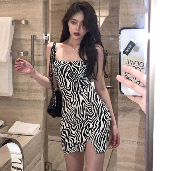 buy a one spot horse pattern tiaodi close waist show thin temperament tight bag hip suspender dress skirt girl, Black;gray
buy a one spot horse pattern tiaodi close waist show thin temperament tight bag hip suspender dress skirt girl, Black;gray