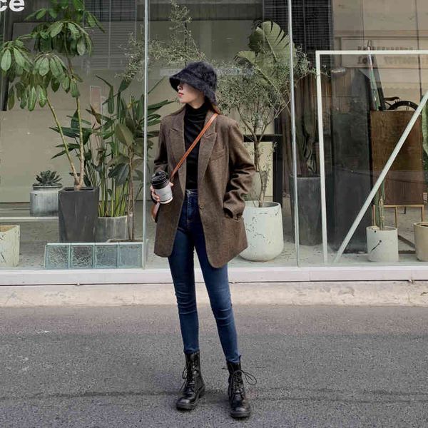 suits fashion autumn women stripe woolen blazers and jackets work office lady suit slim double breasted business female blazer coat 304v cqx, White;black
suits fashion autumn women stripe woolen blazers and jackets work office lady suit slim double breasted business female blazer coat 304v cqx, White;black