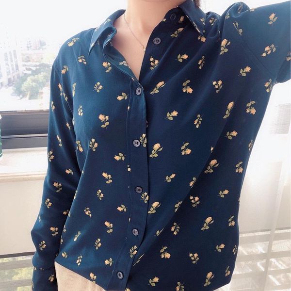 100% silk 2021 spring and autumn elegant yellow rose print all-match single-breasted lapel long-sleeved shirt women women's blouses & s, White
100% silk 2021 spring and autumn elegant yellow rose print all-match single-breasted lapel long-sleeved shirt women women's blouses & s, White