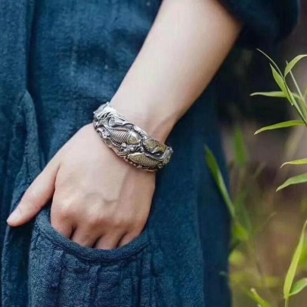 bangle trend double carp pattern open bracelets for men women classic charm jewelry gift, Black
bangle trend double carp pattern open bracelets for men women classic charm jewelry gift, Black