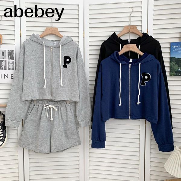 women's tracksuits korean hooded collar long sleeve flocking letter short hoodie + high waist wide leg shorts two-piece set 2021 autumn, Gray
women's tracksuits korean hooded collar long sleeve flocking letter short hoodie + high waist wide leg shorts two-piece set 2021 autumn, Gray