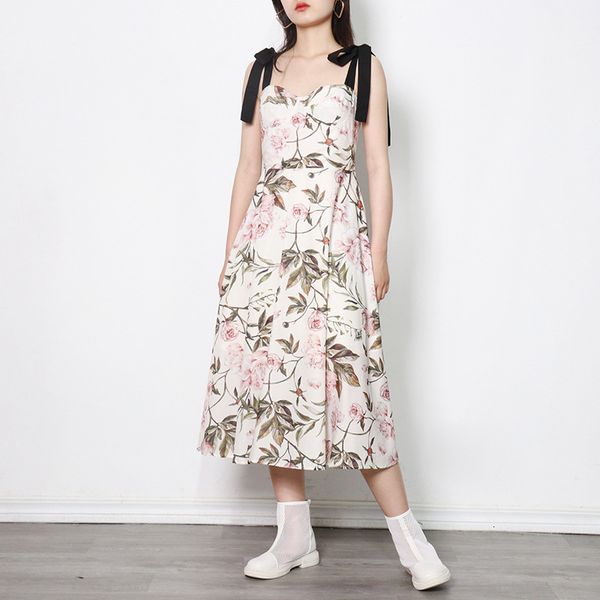 luxury casual dresses french rural lady 2021 summer suspender printing temperament foreign style high waist long big swing drs, Black;gray
luxury casual dresses french rural lady 2021 summer suspender printing temperament foreign style high waist long big swing drs, Black;gray