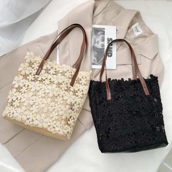 evening bags summer women vintage lace hollow shoulder underarm casual large capacity ladies fashion flower printing handbags 002
evening bags summer women vintage lace hollow shoulder underarm casual large capacity ladies fashion flower printing handbags 002