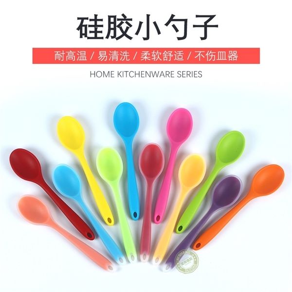 factoryjphyrice children's integrated portable silicone spoon
factoryjphyrice children's integrated portable silicone spoon