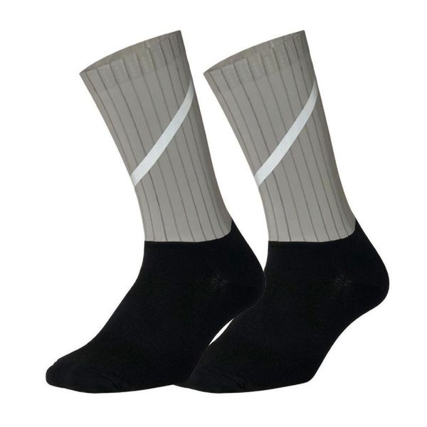 sports socks cycling reflective men women breathable funtion fabric outdoor running sport, Black
sports socks cycling reflective men women breathable funtion fabric outdoor running sport, Black