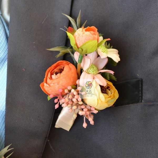 corsage pin groom groomsman party prom wedding flowers chrysanthemum wedding man boutonniere branches mix
corsage pin groom groomsman party prom wedding flowers chrysanthemum wedding man boutonniere branches mix
