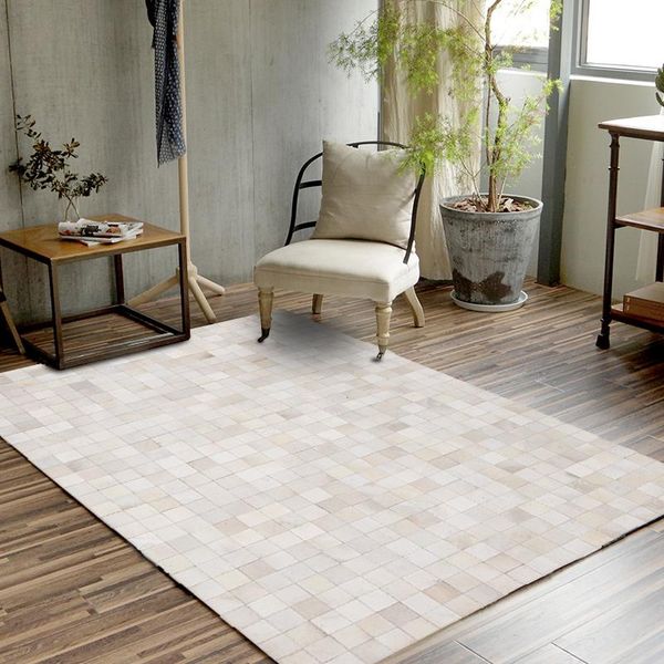 carpets genuine cowhide leatherrug for living room stitching extra large is 240*340cm 100% natural carpet leahter mat
carpets genuine cowhide leatherrug for living room stitching extra large is 240*340cm 100% natural carpet leahter mat