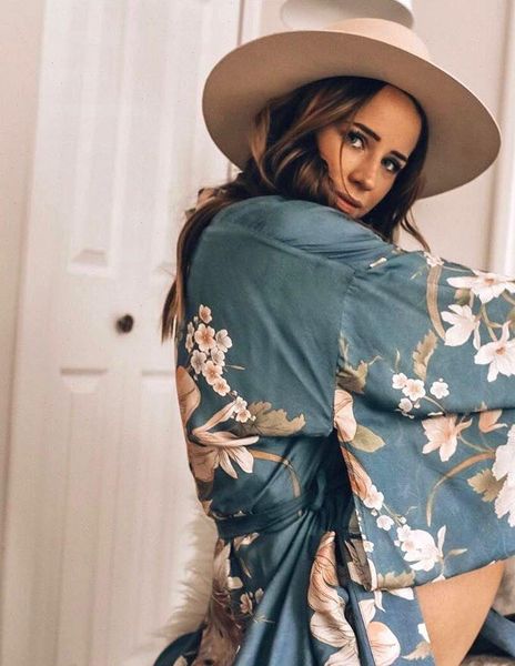 women dresses boho vintage floral print sashes bohemian v neck batwing sleeves ladies blouses maxi kimono robe, Black;gray
women dresses boho vintage floral print sashes bohemian v neck batwing sleeves ladies blouses maxi kimono robe, Black;gray