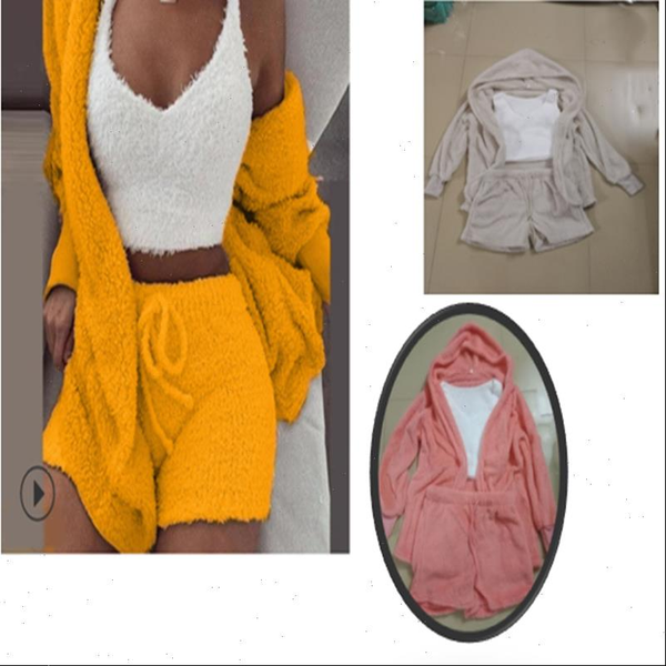 cross border wear european and womens sleepwears american winter plush home clothing leisure 3 piece pajamas long sleeved exposed nave, Black;red
cross border wear european and womens sleepwears american winter plush home clothing leisure 3 piece pajamas long sleeved exposed nave, Black;red