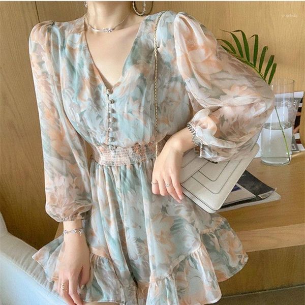 chiffon vintage dress women puff sleeve v-neck high waist fashion female clothing retro korean style fairy autumn 2021 casual dresses, Black;gray
chiffon vintage dress women puff sleeve v-neck high waist fashion female clothing retro korean style fairy autumn 2021 casual dresses, Black;gray