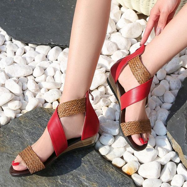 cover heel flat sandals women cross strap low summer ladies wedges retro shoes splicing color plus size 43, Black
cover heel flat sandals women cross strap low summer ladies wedges retro shoes splicing color plus size 43, Black
