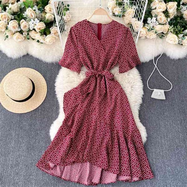 summer short sleeve women dress french style v-neck floral print lace-up sashes wrap ruffles midi party 210603, Black;gray
summer short sleeve women dress french style v-neck floral print lace-up sashes wrap ruffles midi party 210603, Black;gray
