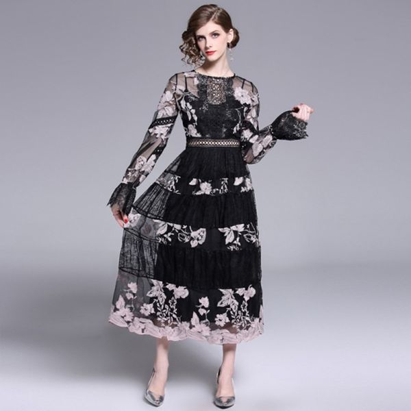 spring summer runway fashion black lace dress flower embroidery net yard hollow out flare sleeve mid-calf ladies party 210525, Black;gray
spring summer runway fashion black lace dress flower embroidery net yard hollow out flare sleeve mid-calf ladies party 210525, Black;gray