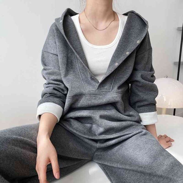luxi sweater + trousers two piece set early autumn new hooded fashion leisure sports suit women 255, Gray
luxi sweater + trousers two piece set early autumn new hooded fashion leisure sports suit women 255, Gray