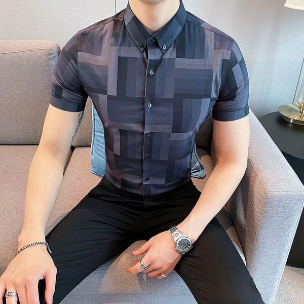 men's casual shirts retro shirt 2021 summer business checks for men slim camisa social masculina night club prom grid dress, White;black
men's casual shirts retro shirt 2021 summer business checks for men slim camisa social masculina night club prom grid dress, White;black