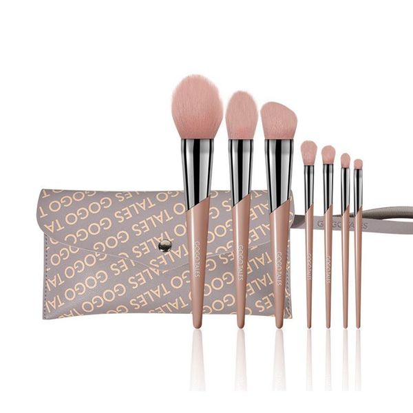 makeup brushes 7 pcs set concealer eye shadow blush brush blending eyeliner eyelash portable tool with bag
makeup brushes 7 pcs set concealer eye shadow blush brush blending eyeliner eyelash portable tool with bag