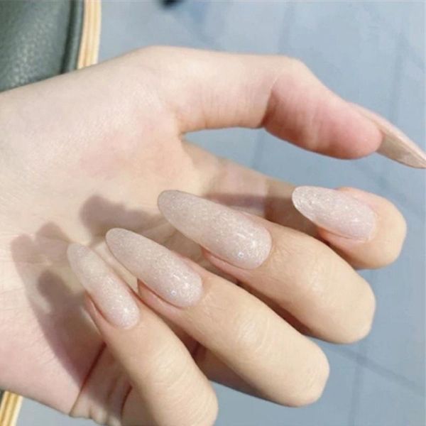 false nails medium and long fake flashing white wearing nail stickers finished 24 pieces with glue, Red;gold
false nails medium and long fake flashing white wearing nail stickers finished 24 pieces with glue, Red;gold