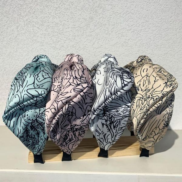 hair clips & barrettes trendy fashion silk retro middle knotted print bow hairband fabric out headdress head accessories women designer, Golden;silver
hair clips & barrettes trendy fashion silk retro middle knotted print bow hairband fabric out headdress head accessories women designer, Golden;silver