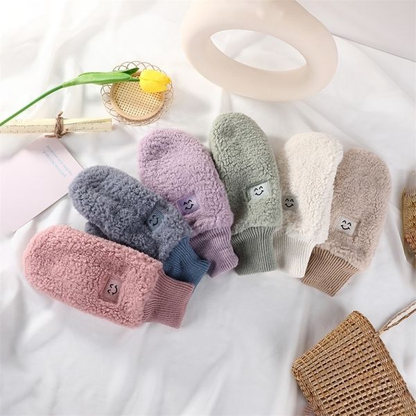 creative candy color fleece gloves autumn winter lovers' fingered warm outdoor windproof cold proof, Black
creative candy color fleece gloves autumn winter lovers' fingered warm outdoor windproof cold proof, Black