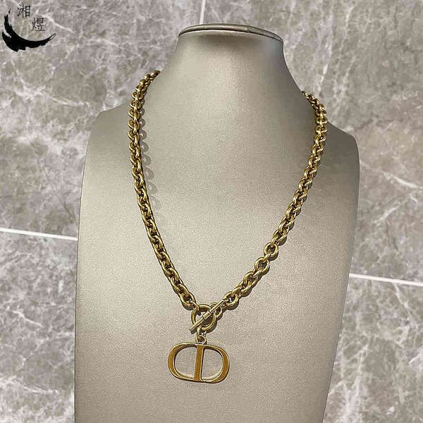 necklace dijia cd pearl men's and women's clavicle chain classic light luxury sweater high sense ins simple thick, Silver
necklace dijia cd pearl men's and women's clavicle chain classic light luxury sweater high sense ins simple thick, Silver