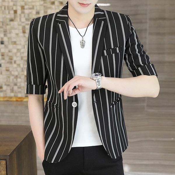 seven-minute sleeve striped suit men's coat korean edition trend 2021 spring and autumn leisure small men suits & blazers, White;black
seven-minute sleeve striped suit men's coat korean edition trend 2021 spring and autumn leisure small men suits & blazers, White;black