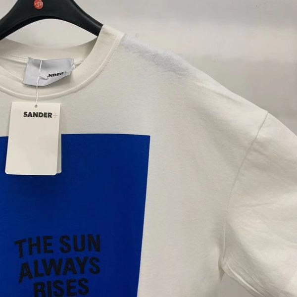 contrast 2021 niche design early letter print spring loose silhouette round neck t-shirt, Gray
contrast 2021 niche design early letter print spring loose silhouette round neck t-shirt, Gray