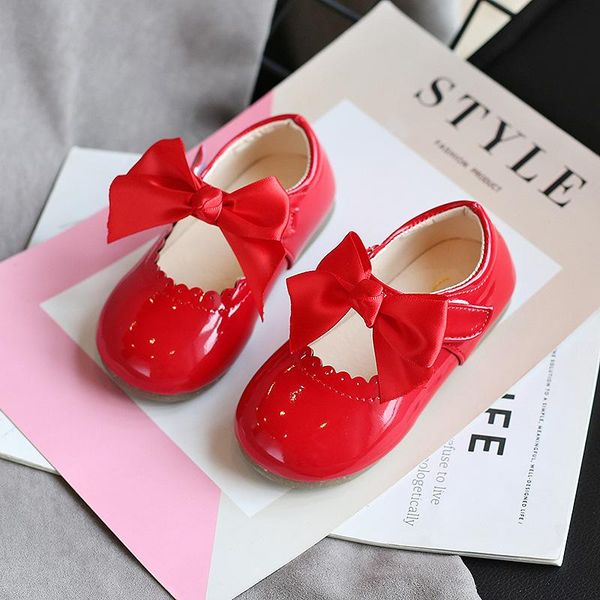 est summer kids shoes 2021 fashion leathers sweet children sandals for girls toddler baby breathable pu out bow, Black;red
est summer kids shoes 2021 fashion leathers sweet children sandals for girls toddler baby breathable pu out bow, Black;red