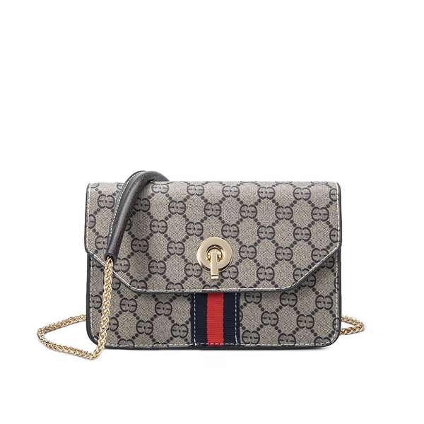 new stripe contrast color leisure net red envelope single shoulder diagonal cross bag versatile women's purse outlet
new stripe contrast color leisure net red envelope single shoulder diagonal cross bag versatile women's purse outlet