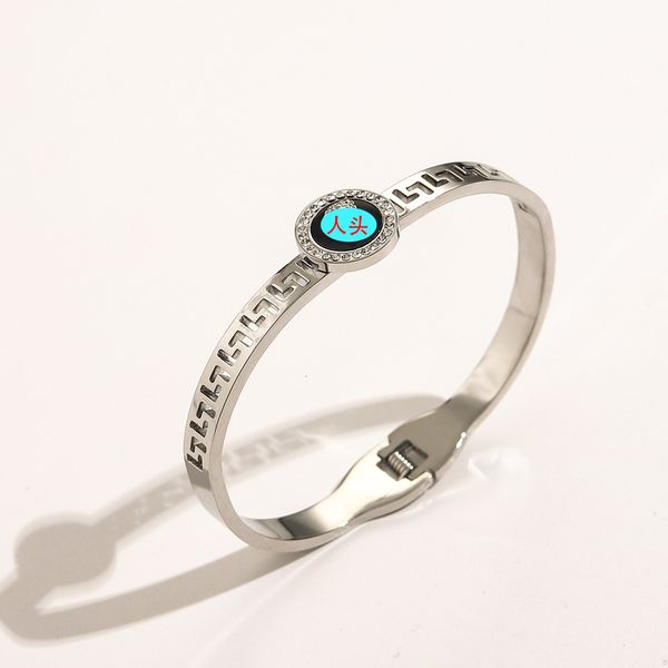 bangles bracelet stainless steel fanjia three-dimensional beauty head hollow labyrinth enamel open spring titanium jewelry female, Black
bangles bracelet stainless steel fanjia three-dimensional beauty head hollow labyrinth enamel open spring titanium jewelry female, Black