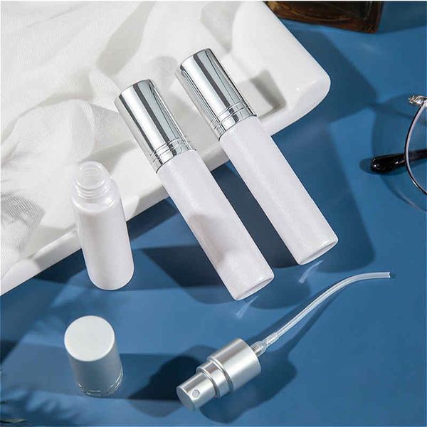 wholesale 10ml perfume spray bottle aluminum nozzle shading refillable roll on bead bottles of essential oil deodorant
wholesale 10ml perfume spray bottle aluminum nozzle shading refillable roll on bead bottles of essential oil deodorant