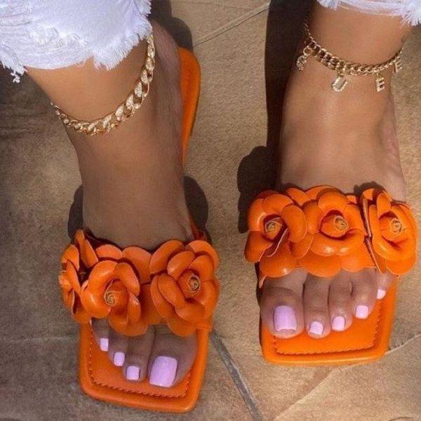 slippers 2021 summer seaside wear holiday non-slip flat sandals female camellia jelly beach slipper, Black
slippers 2021 summer seaside wear holiday non-slip flat sandals female camellia jelly beach slipper, Black