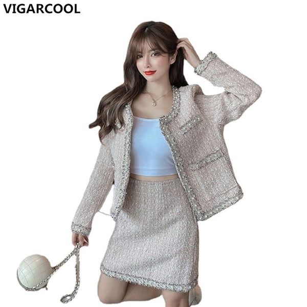 women's jackets fall 2021 fashion heavy craft beaded tweed short coat high-quality elegant temperament ladies jacket feminine, Black;brown
women's jackets fall 2021 fashion heavy craft beaded tweed short coat high-quality elegant temperament ladies jacket feminine, Black;brown