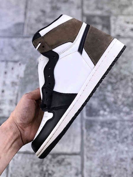 high og i men women basketball shoes dark mocha 1s mens trainers designer shoes chaussures sports sneakers zapatos us5.5-114g38
high og i men women basketball shoes dark mocha 1s mens trainers designer shoes chaussures sports sneakers zapatos us5.5-114g38