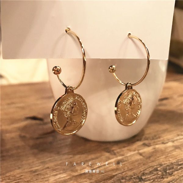 luxury advanced sense earrings 2021 new fashion sterling silver pop earrings women's temperament ins design sense earrings minority, Golden;silver
luxury advanced sense earrings 2021 new fashion sterling silver pop earrings women's temperament ins design sense earrings minority, Golden;silver