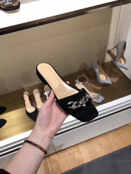 slippers 2021 summer beach shoes woman chain slides outside metal decoration women slip on casual, Black
slippers 2021 summer beach shoes woman chain slides outside metal decoration women slip on casual, Black