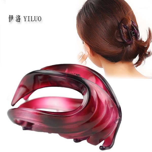 women headwear 2021 retro hair claw cute clip for girls show room vitnage accessories women1
women headwear 2021 retro hair claw cute clip for girls show room vitnage accessories women1