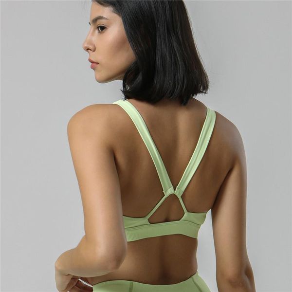 yoga outfit 2021 fintess tights sports bra workout vest running women ribbed high elastic underwear with removable chest pad
yoga outfit 2021 fintess tights sports bra workout vest running women ribbed high elastic underwear with removable chest pad