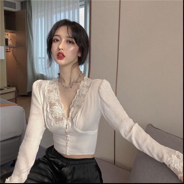 spring long sleeves lapel womens shirt streetwear fashion casual wild loose slim button simple solid, White
spring long sleeves lapel womens shirt streetwear fashion casual wild loose slim button simple solid, White