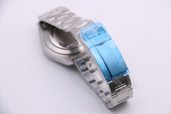 mechanical watch 116400 black dial men's silver white case folding clasp three-pin modern sports fashion, Slivery;golden
mechanical watch 116400 black dial men's silver white case folding clasp three-pin modern sports fashion, Slivery;golden