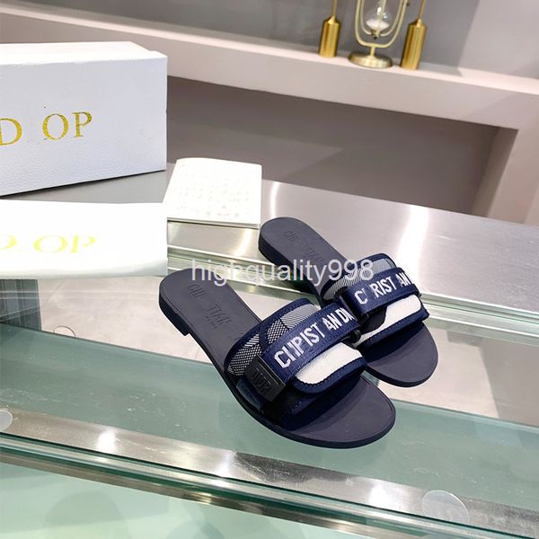 slippers slipper d house letter embroidered word outside wearing flat beach slippers for women, Black 
slippers slipper d house letter embroidered word outside wearing flat beach slippers for women, Black