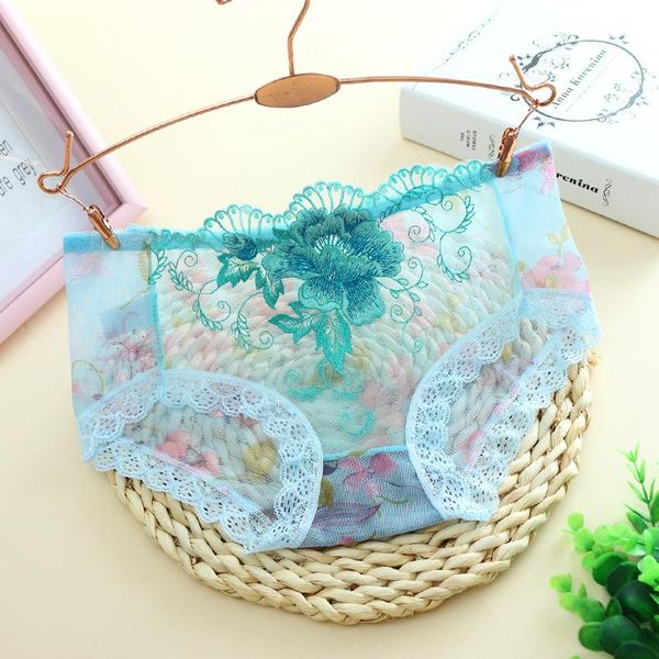 explosion embroidery lace panties female transparent low-waist cotton gear women's briefs factory wholesale 804, Black;pink
explosion embroidery lace panties female transparent low-waist cotton gear women's briefs factory wholesale 804, Black;pink