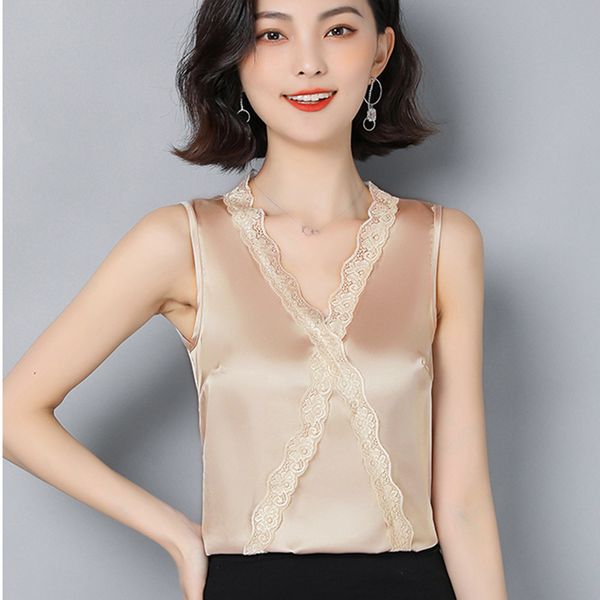 korean silk women woman v-neck vest ladies satin tees summer sleeveless lace camis halter plus size 210427, White
korean silk women woman v-neck vest ladies satin tees summer sleeveless lace camis halter plus size 210427, White